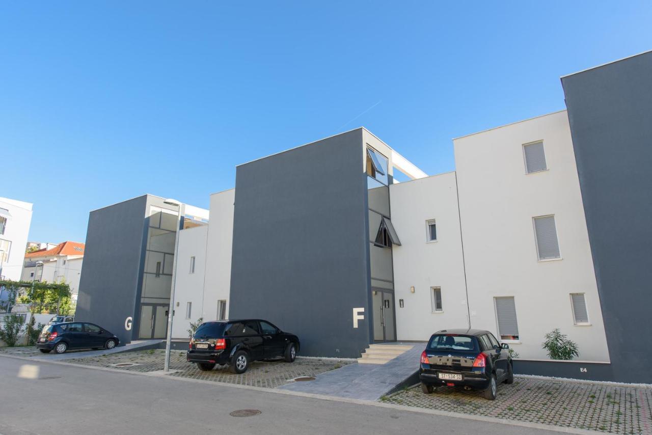 Apartment Nikolina ポドストラナ エクステリア 写真