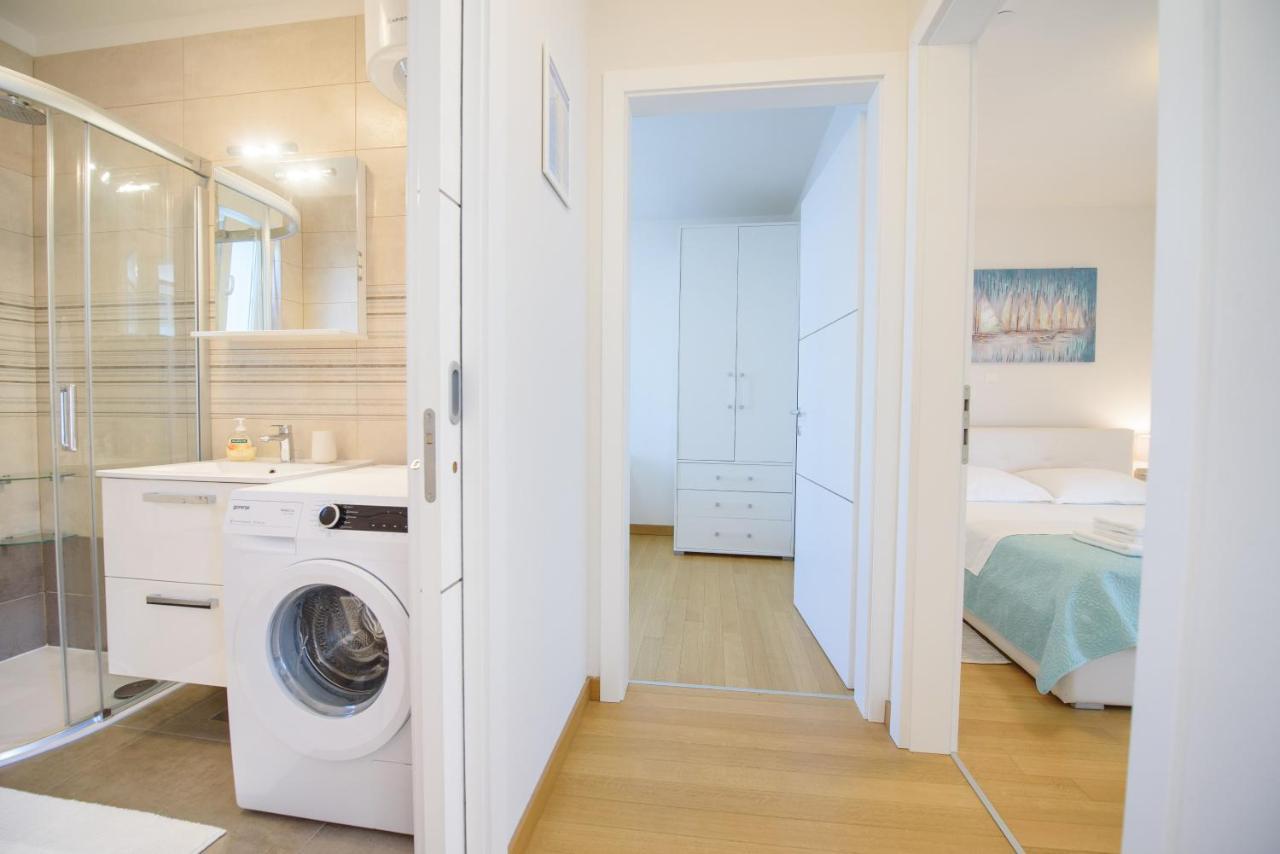 Apartment Nikolina ポドストラナ エクステリア 写真